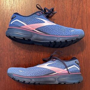 Brooks Ghost 15